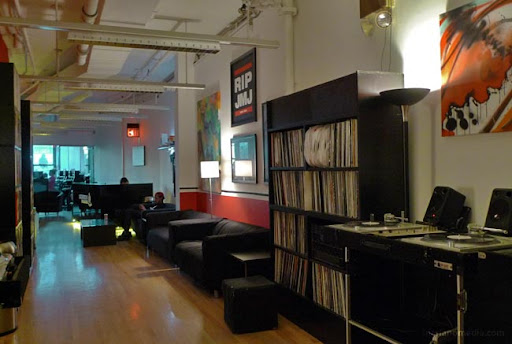 Scratch DJ Academy - founded by Jam Master Jay